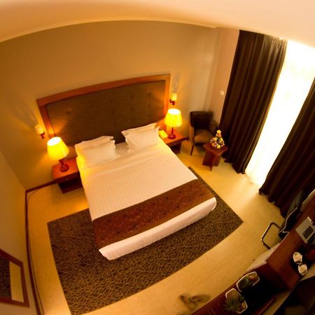 Seascape Hotel Dar-es-Salaam Eksteriør bilde