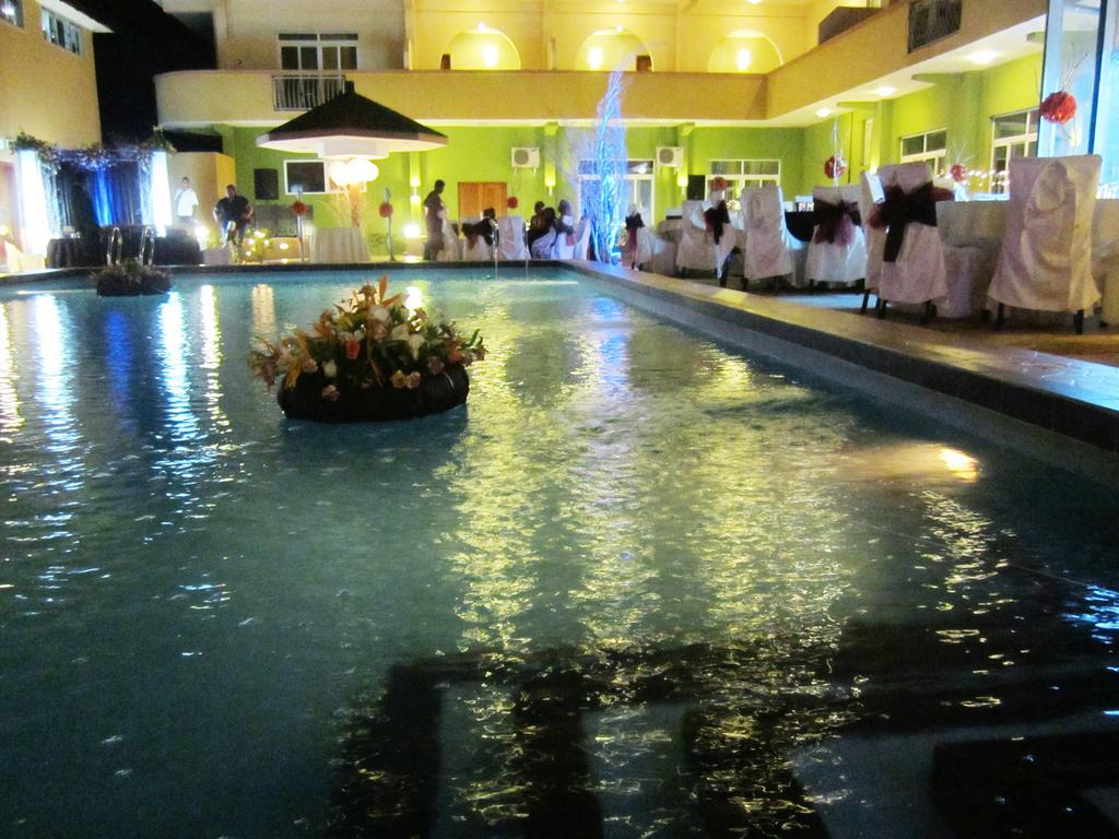 Seascape Hotel Dar-es-Salaam Eksteriør bilde