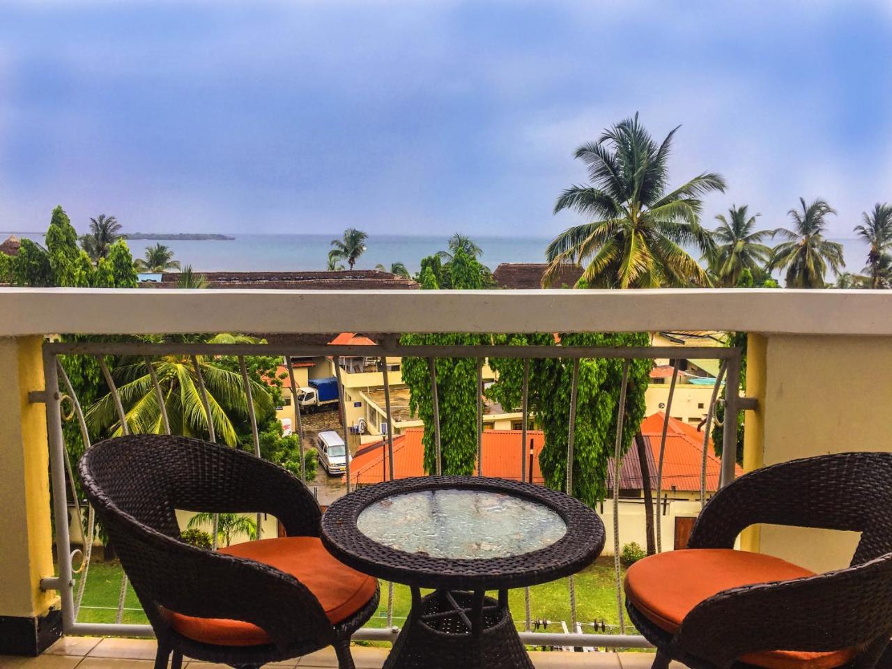 Seascape Hotel Dar-es-Salaam Eksteriør bilde